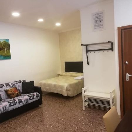 Apartment Urbino 33 Roma Exterior foto